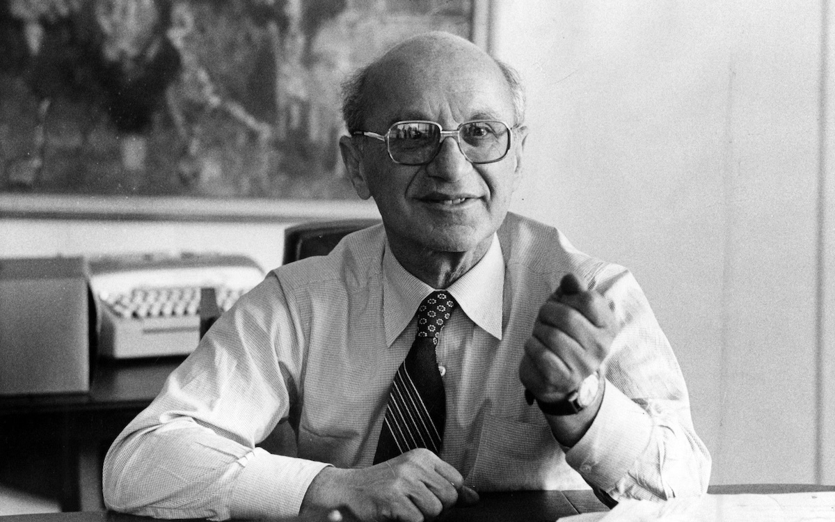 Foto notícia - O Legado de Milton Friedman: Da Economia à Justiça Social